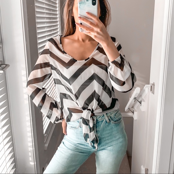 Chevron Pattern Blouse - Picture 1 of 6